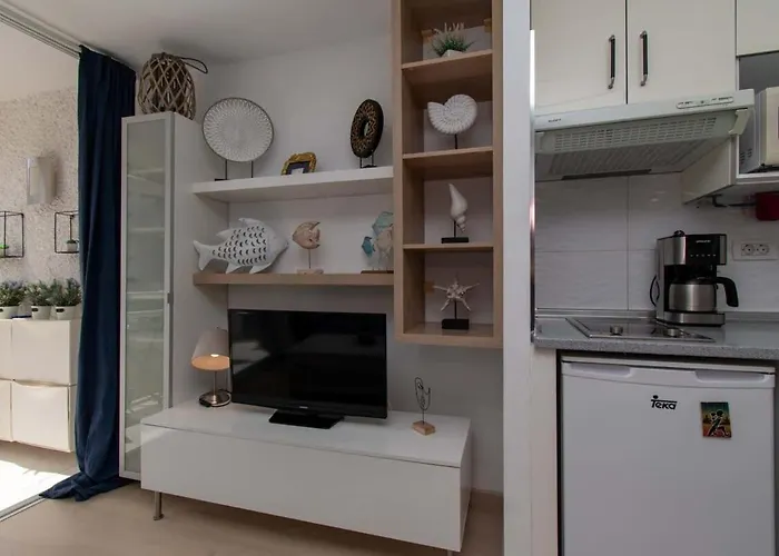 Apartment Borinquen 1 - With Amazing Sea And Pool Views Playa Feñabe